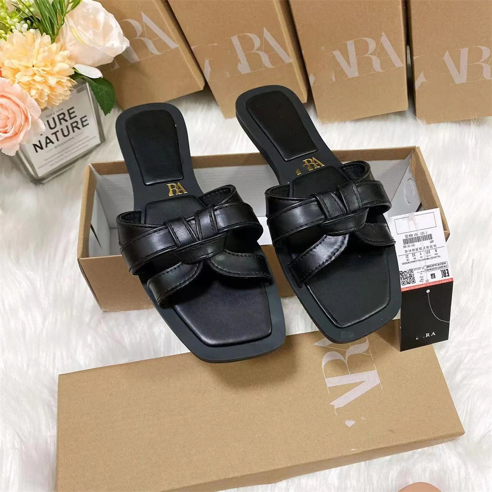2025 Female Summer Beach Slippers Women Slides Slippers Outdoor Fashion Wear Flat Sandals Classic Ladies Babouches