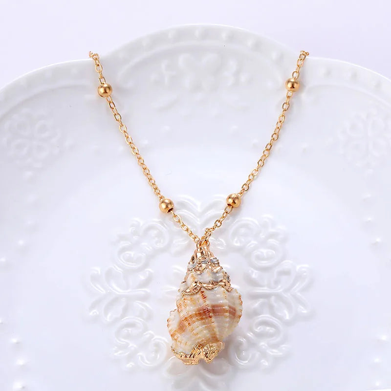 Bohemian Style Conch Shell Necklace for Women Vacation Beach Jewelry