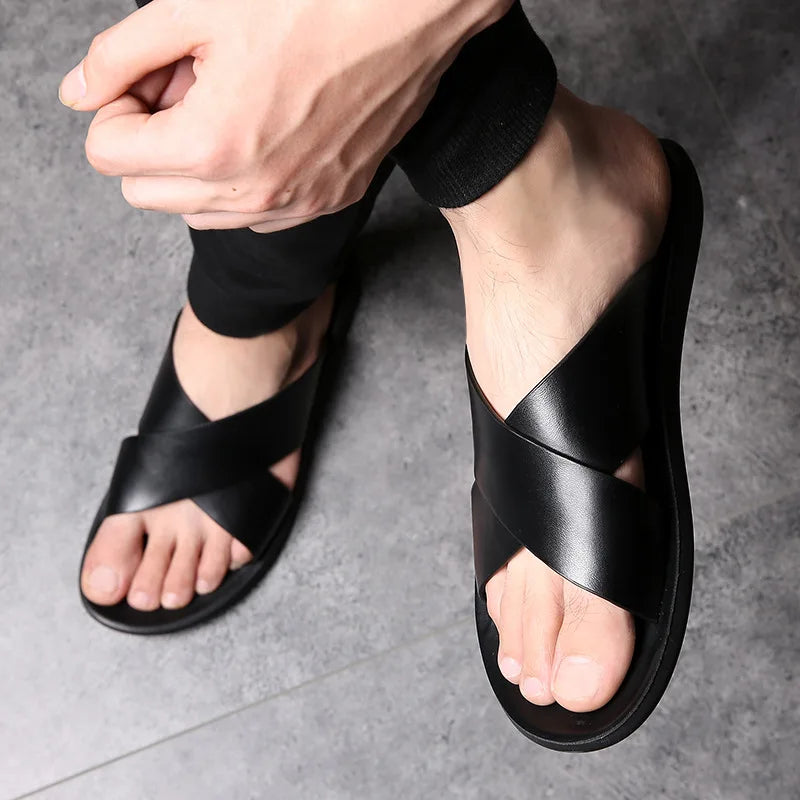 Summer New Outdoor Wear Slippers Men's Leather Korean Version of the Trend Mens Sandals Non-slip Flip-flops Mens Beach Shoes