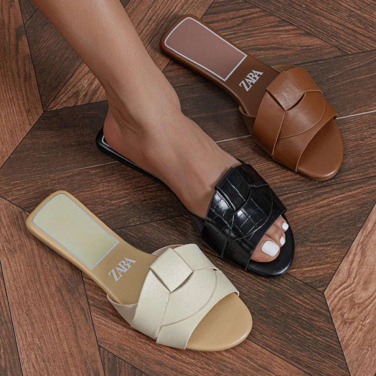 High Quality Large Size Ladies Babouches Female Summer Beach slippers Flat Slippers Women Fashion Sandals