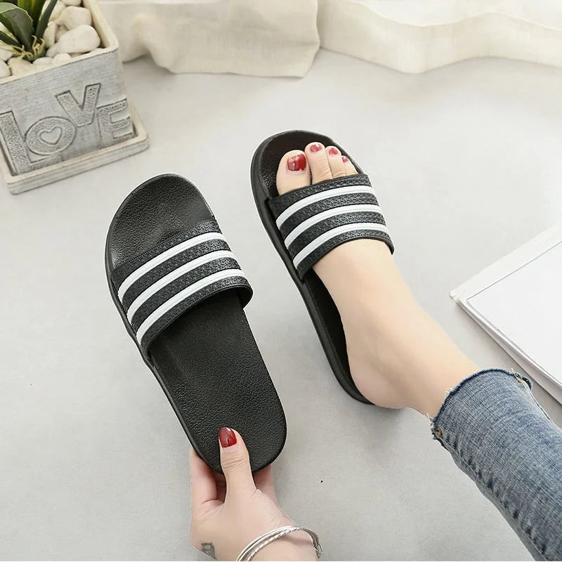 Wholesale 2024 Summer Non-Slip PVC Insole Slide Sandals Open Toe Home Flip Flops for Couples Outdoor Shoes for Slippers Women