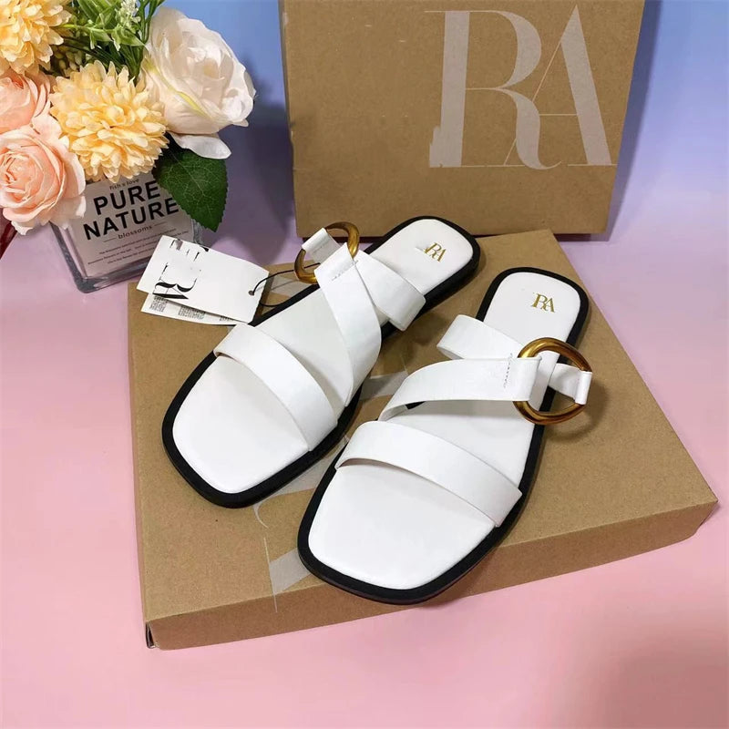 2025 Fashionable Female Leather Flat Sandals Summer Beach Slippers Ladies Slides Slippers Outdoor Women Babouches