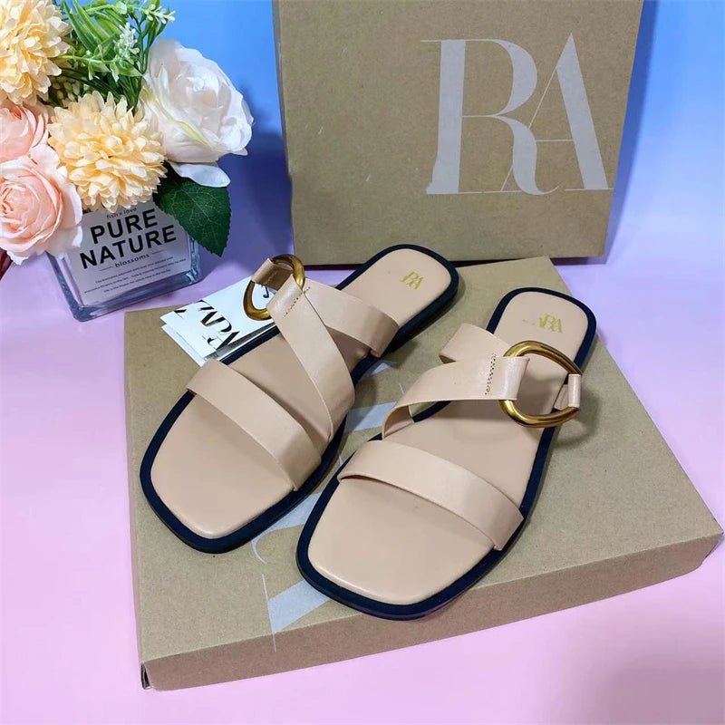 2025 Fashionable Female Leather Flat Sandals Summer Beach Slippers Ladies Slides Slippers Outdoor Women Babouches
